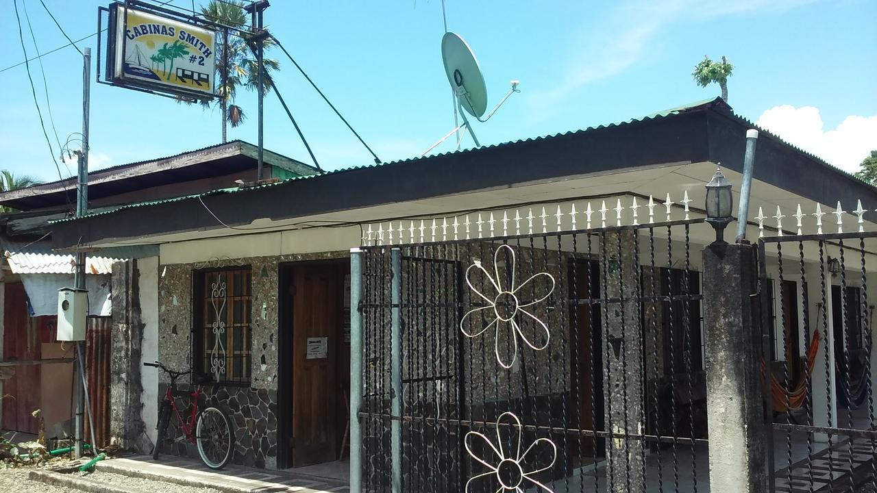 Cabinas Smith 2 Cahuita Buitenkant foto